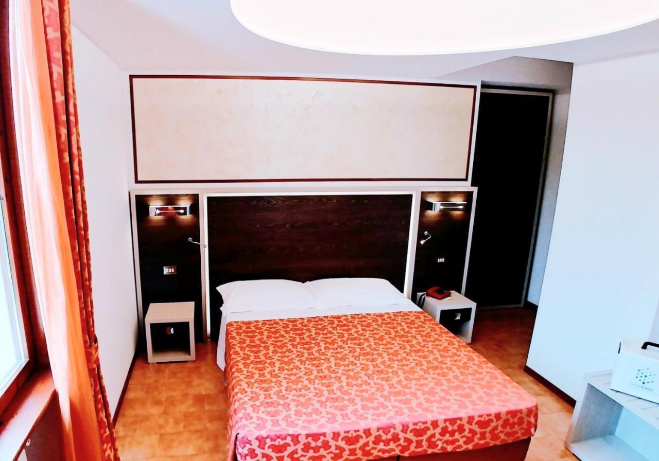 Hotel Carancini Salsomaggiore Terme Luaran gambar