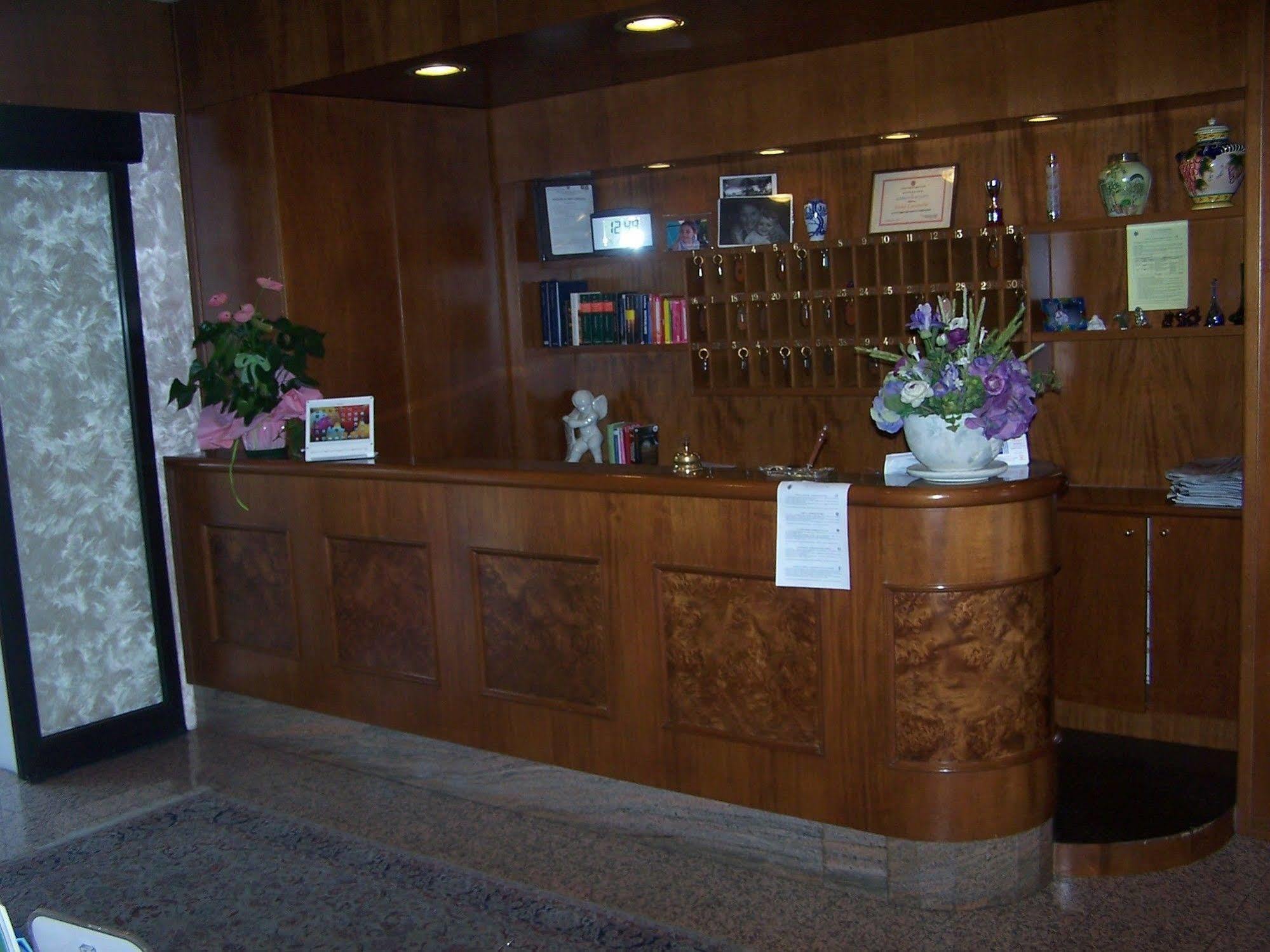 Hotel Carancini Salsomaggiore Terme Luaran gambar